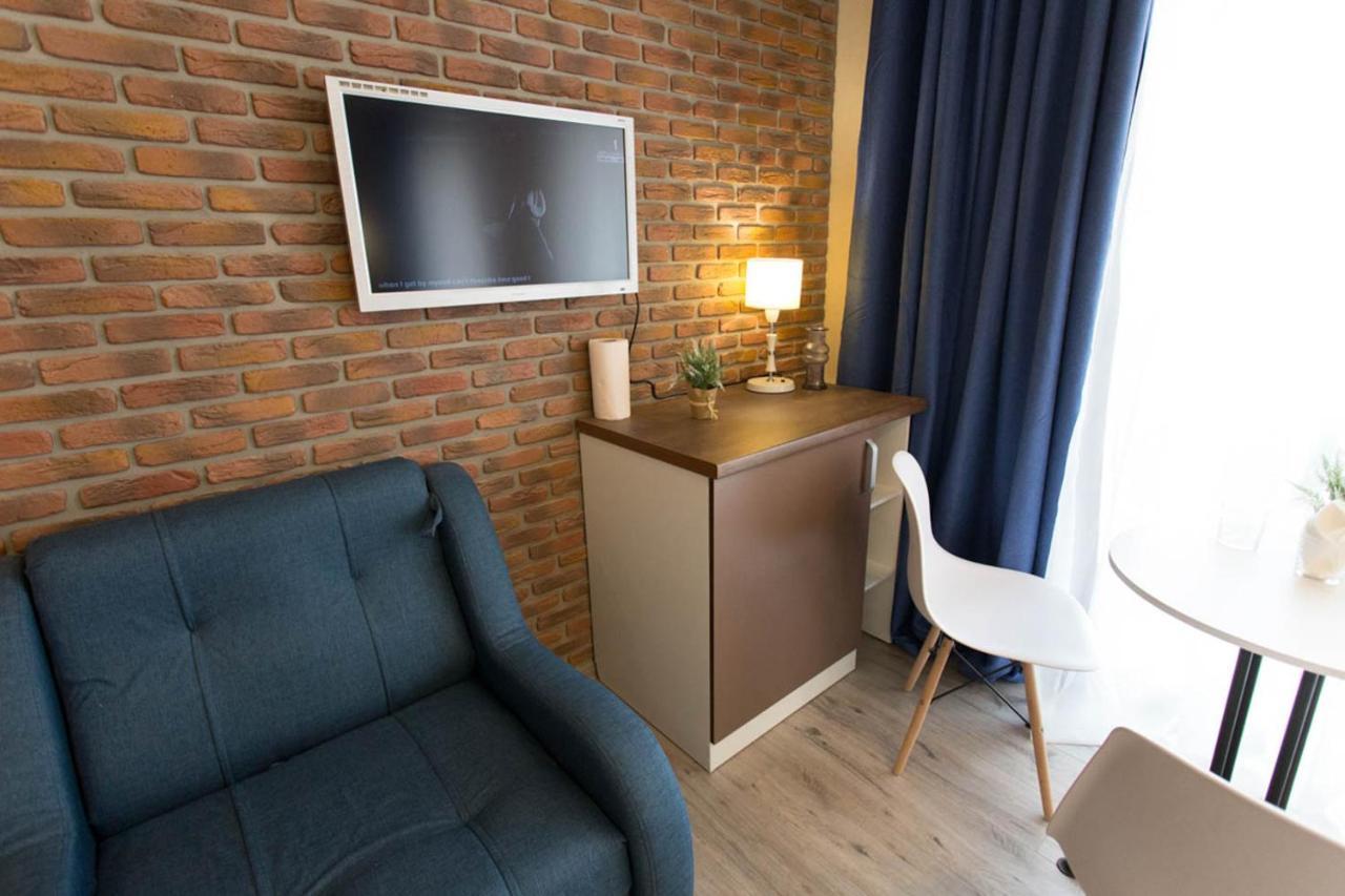 New Apartments In The Centre - Kuznechna Str. 26/3 Charkov Buitenkant foto